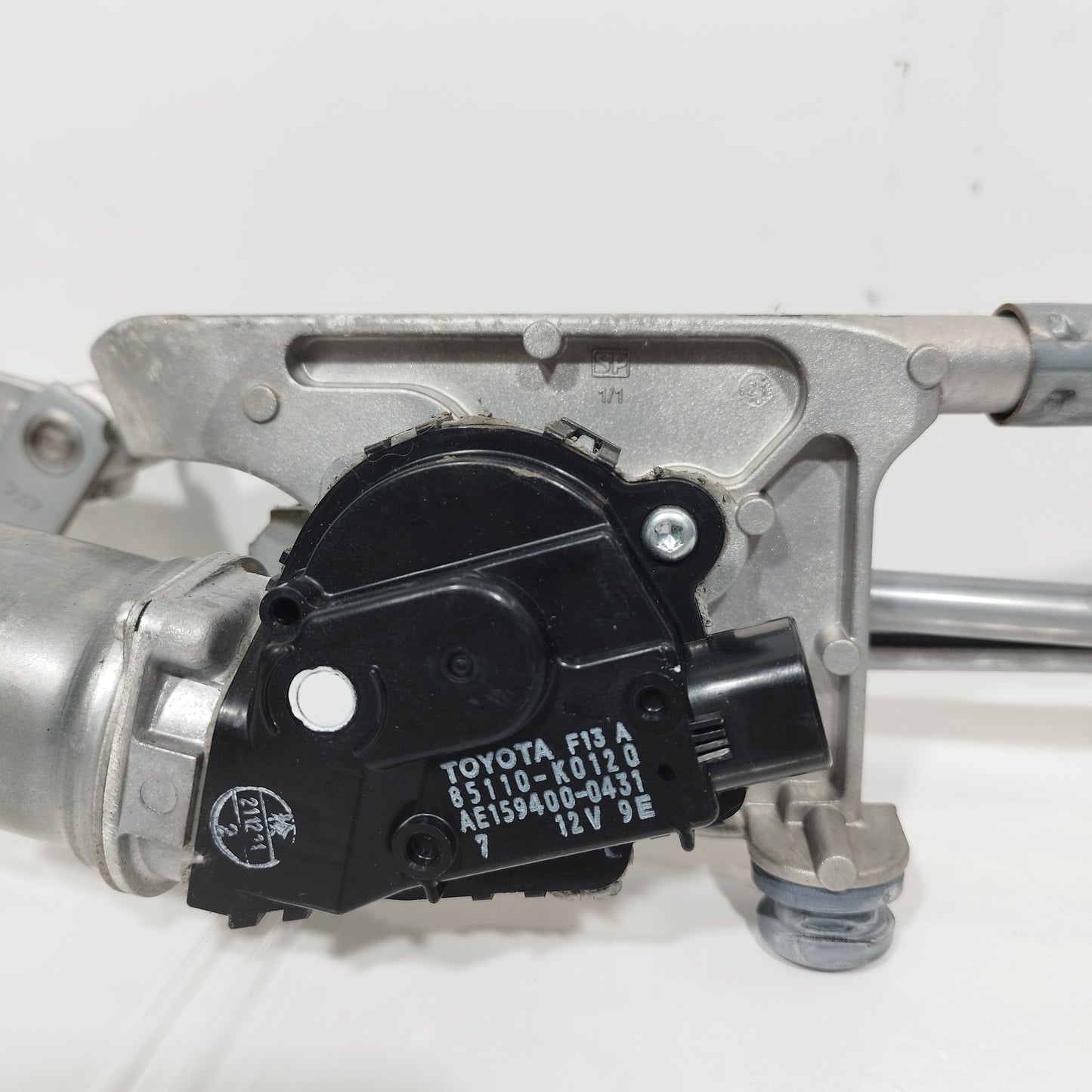 Front Windshield Wiper Motor Toyota Yaris Cross 2021 Cod: 85110-K0120 ecoAC12008