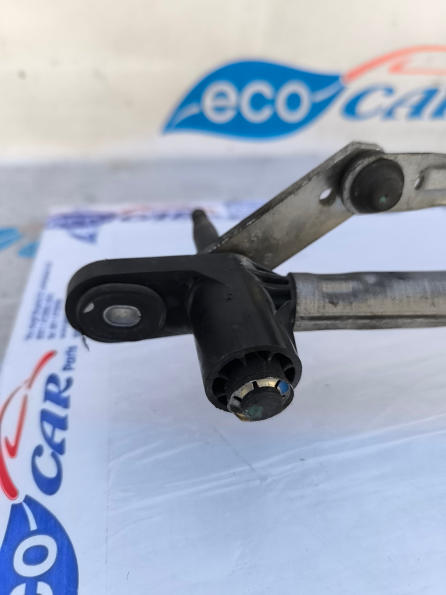 Front windshield wiper motor Alfa Romeo Giulietta 2012 code: 0390243019 ecoAG5862