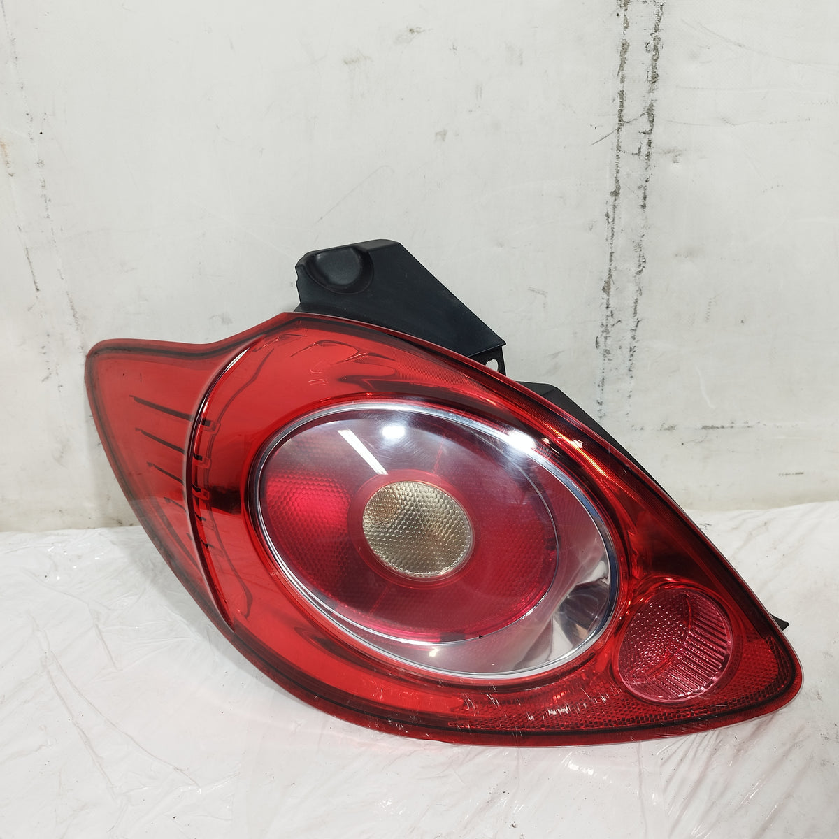 Fanale posteriore sx Ford Ka 2008-2016 ecoAC16842