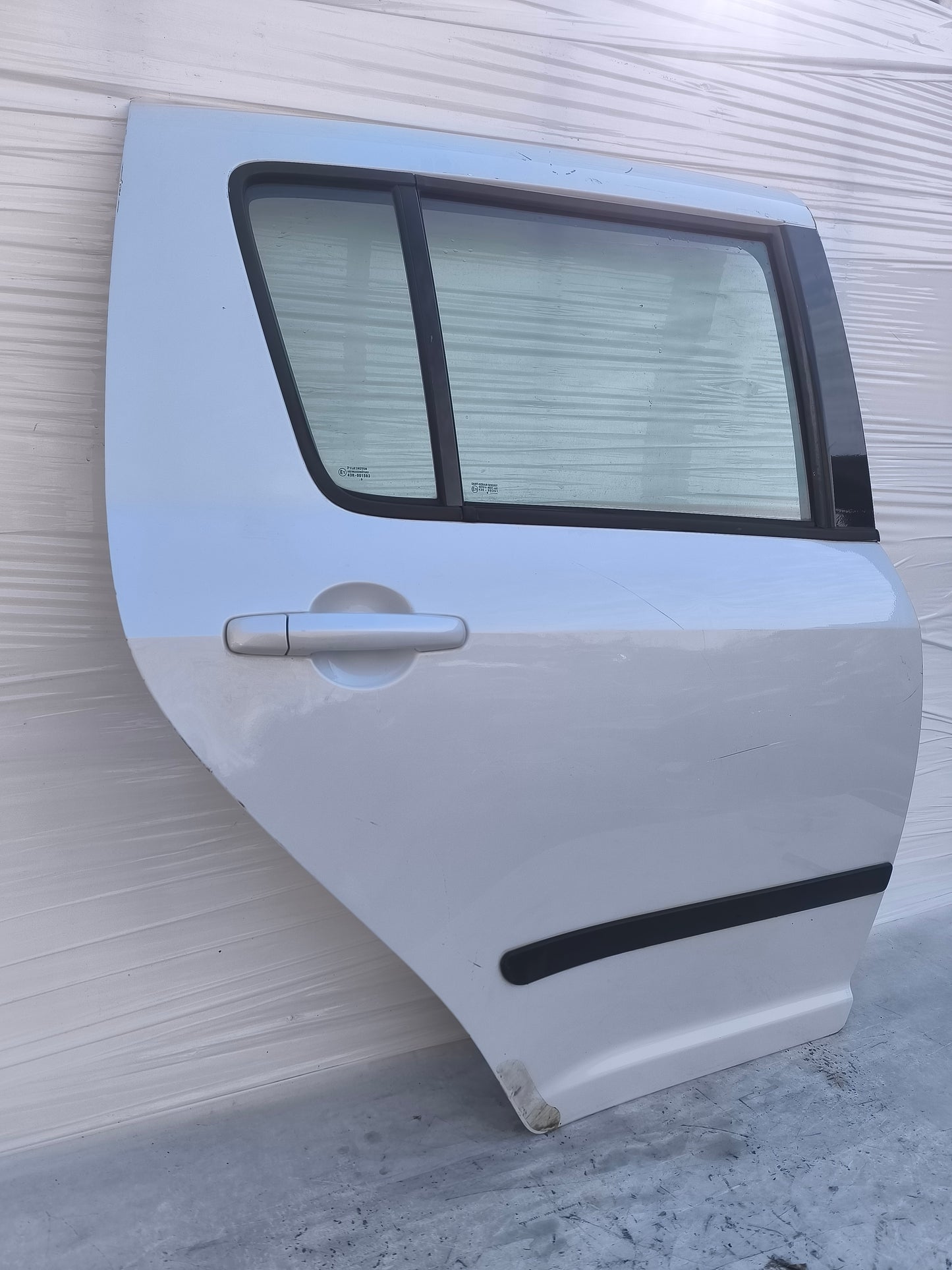 Sportello posteriore dx Suzuki Swift anno 2004-2010 bianco ecoAG8070