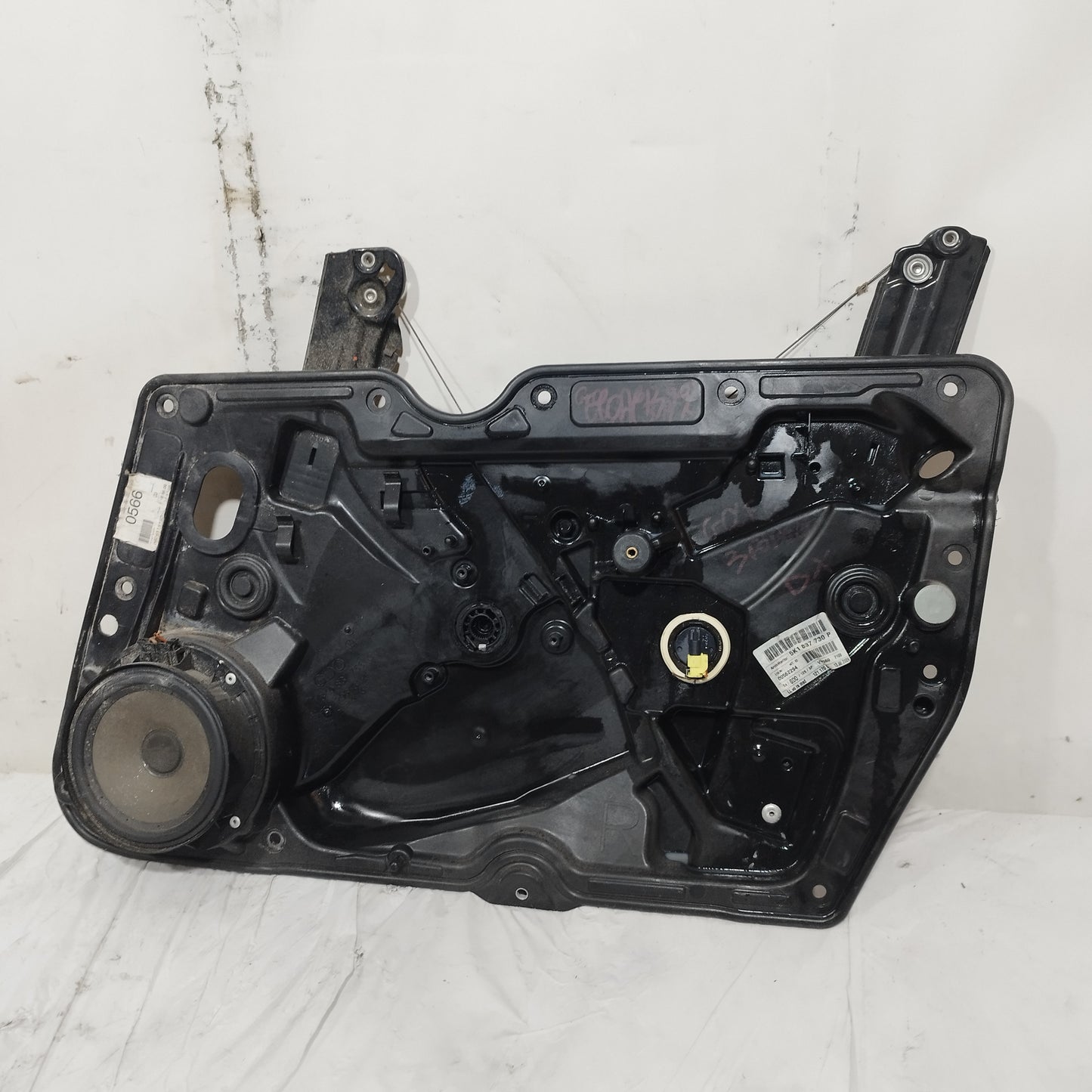 Gepäckträger vorne rechts für Volkswagen Golf 6 2010 3-Türer Code: 5K1837730P ecoAC13992