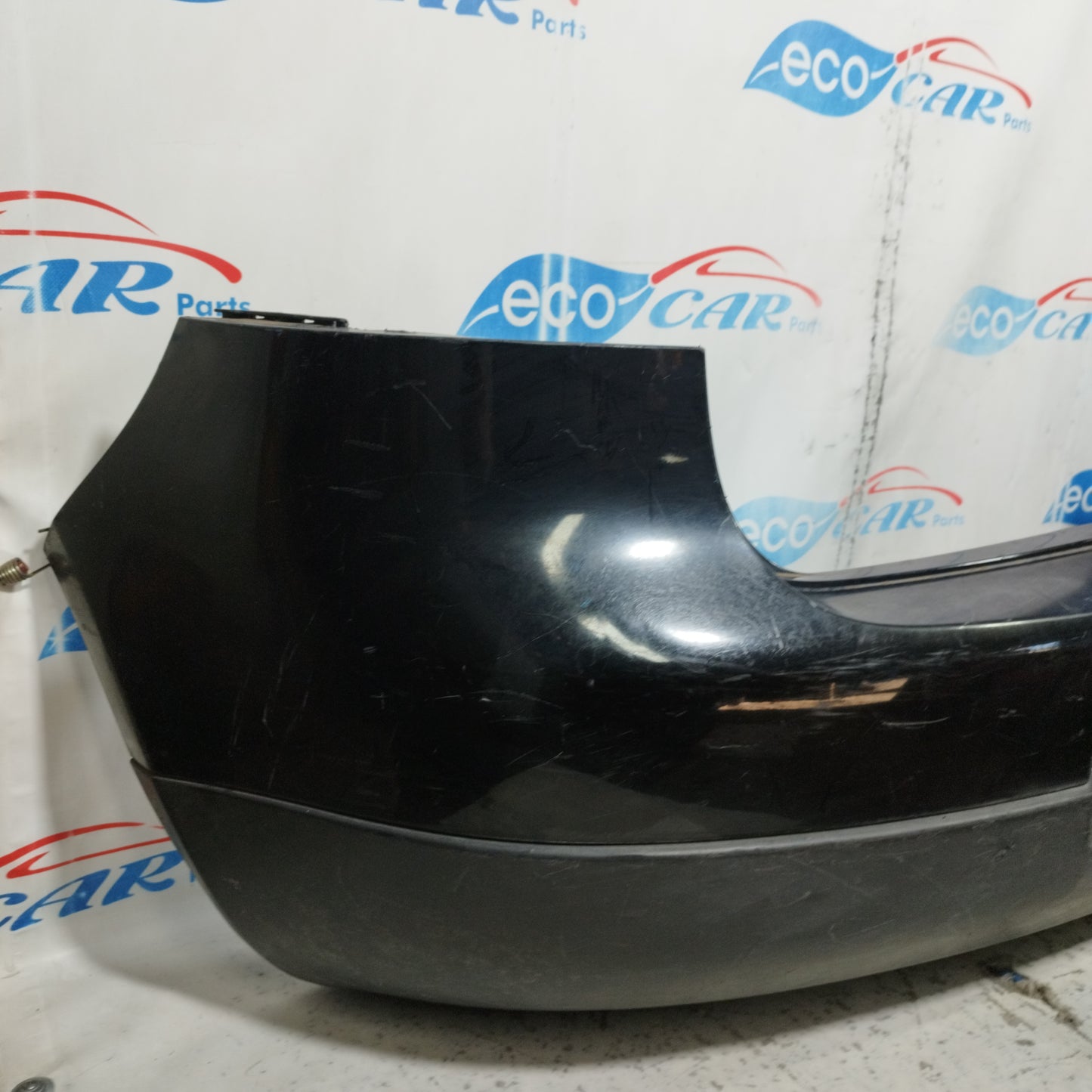 Black Rear Bumper Volkswagen Golf 5 2005 ecoAC9696