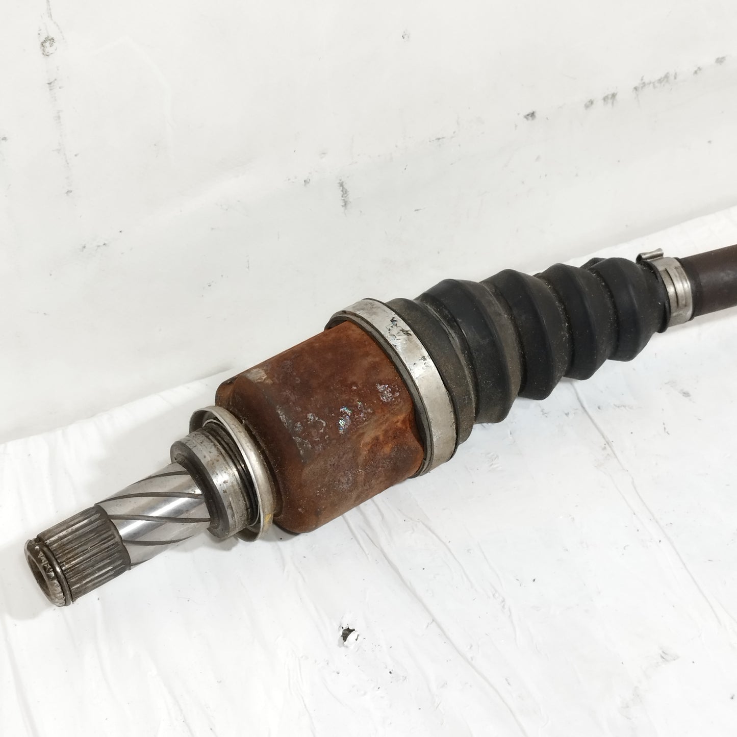 Semiasse anteriore sx Renault Clio 1.2 B 2012-2019 cod: 391018662r ecoAC16007