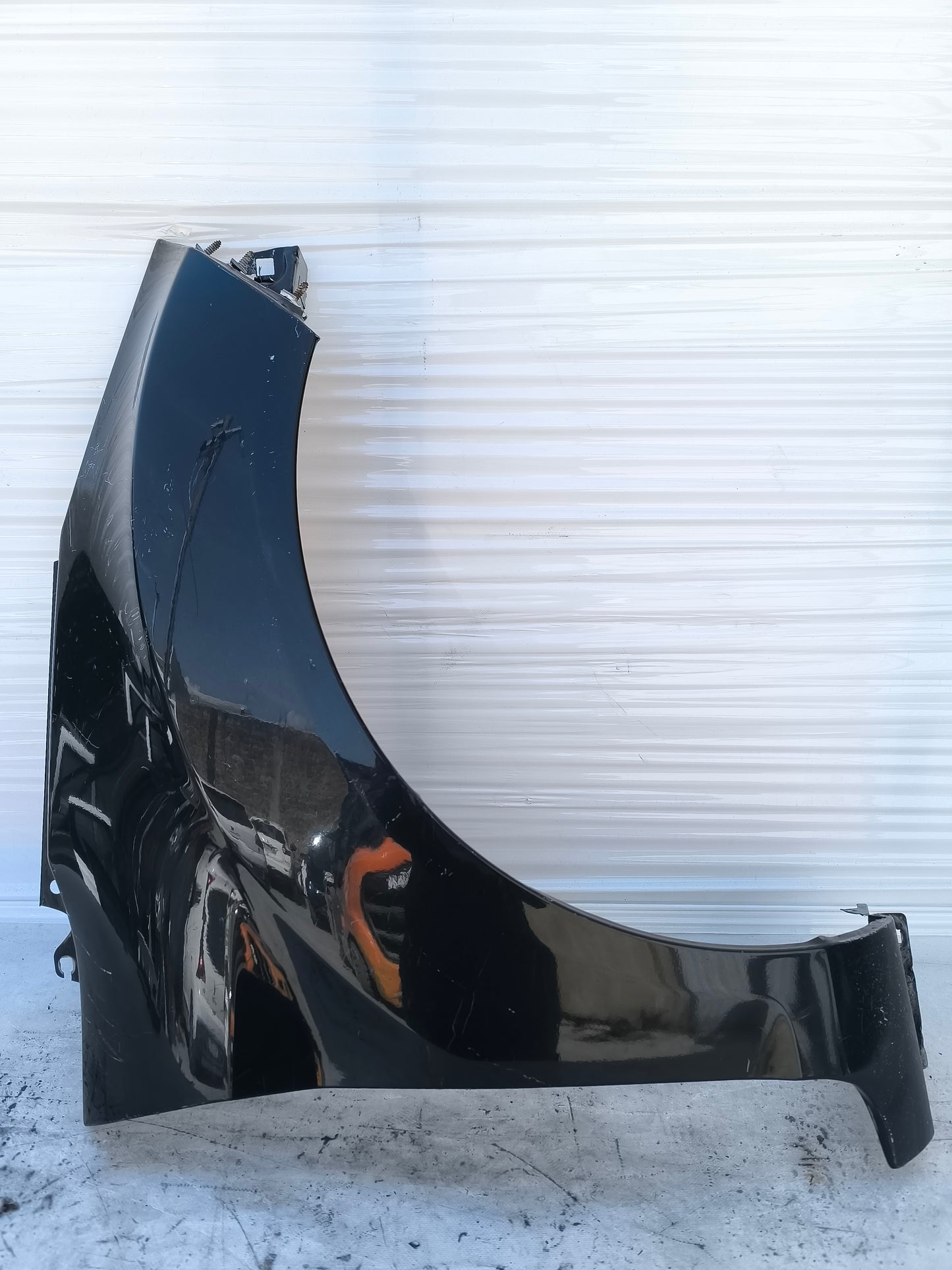 Parafango dx Ford Fiesta (MK6) anno 2008-2013 nero ecoAG8154