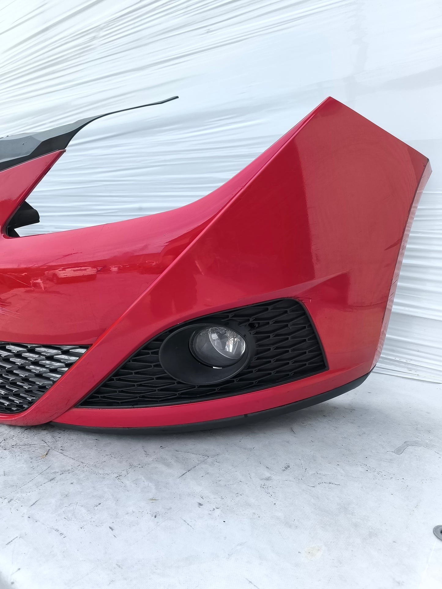 Paraurti anteriore rosso Seat Ibiza (6J) anno 2008-2012 ecoAG8458