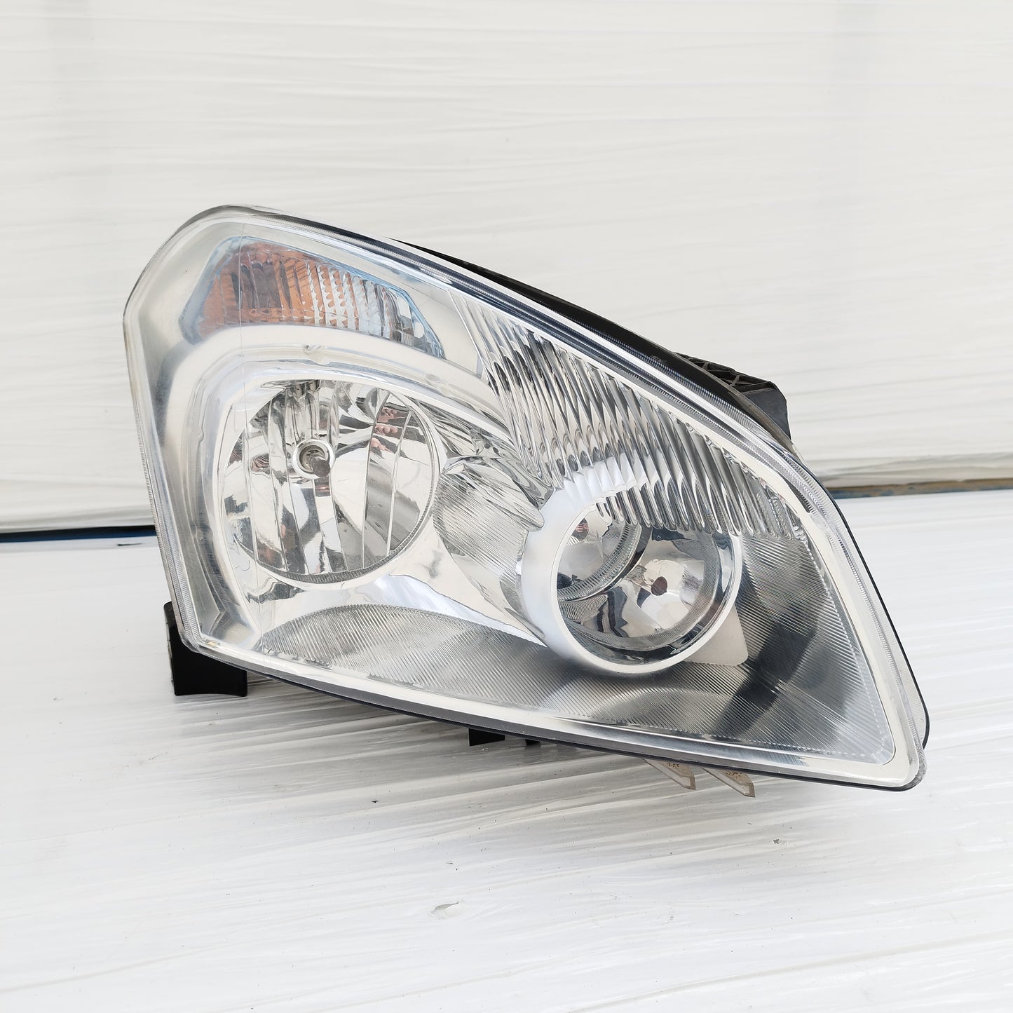 Fanale anteriore dx Nissan Qashqai 2008 DEPO cod: 08-215-11B8R-M ecoDM078