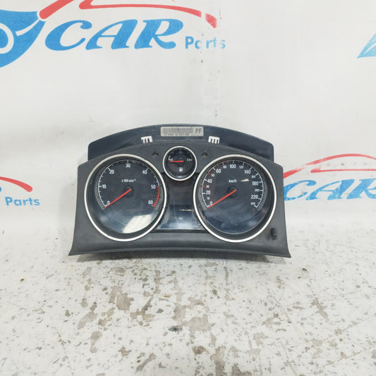 Kombiinstrument Opel Zafira 1.9 D 2007 Code: 13216684 ecoAC9667