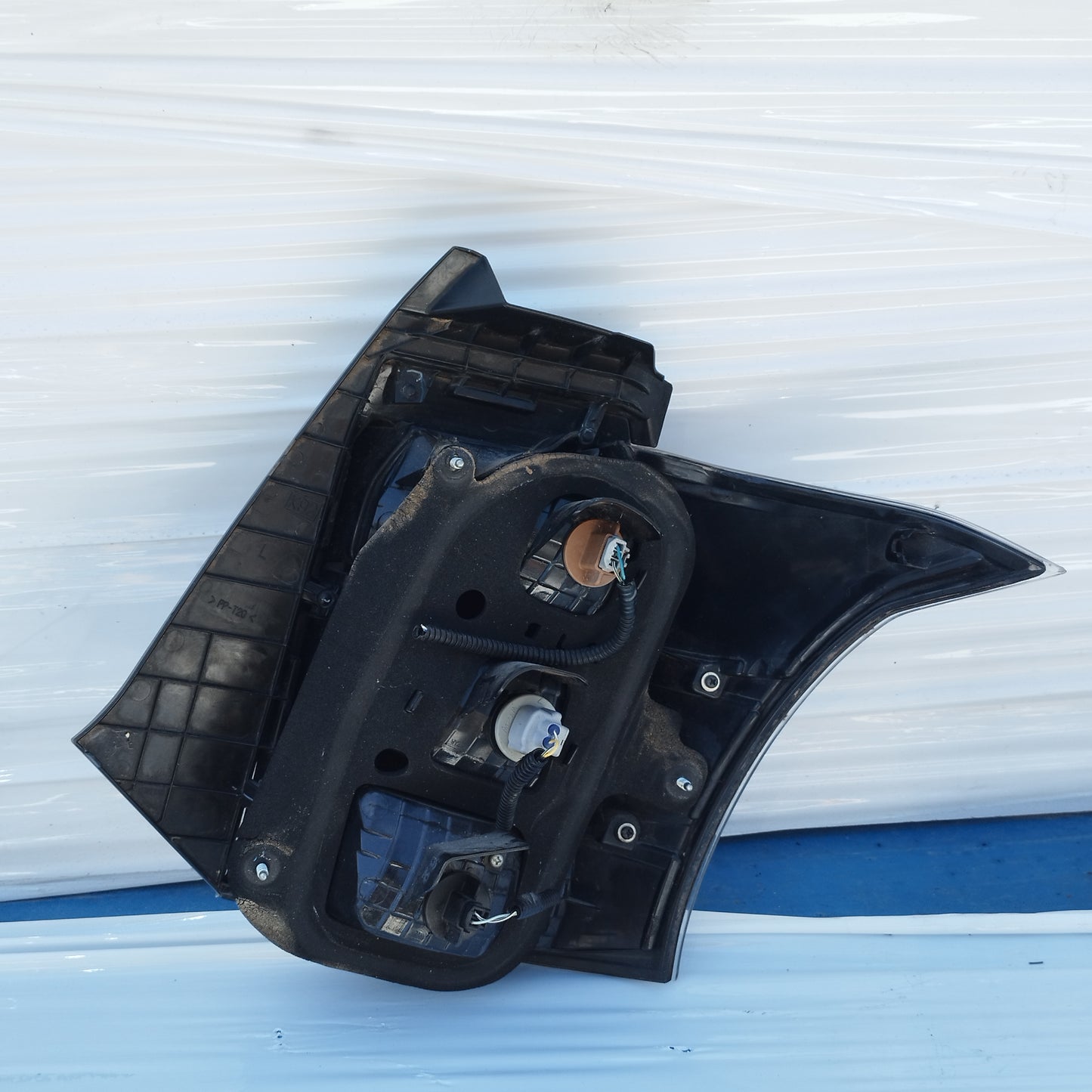 Fanale posteriore sx Toyota IQ 2009-2015 ecoDM183