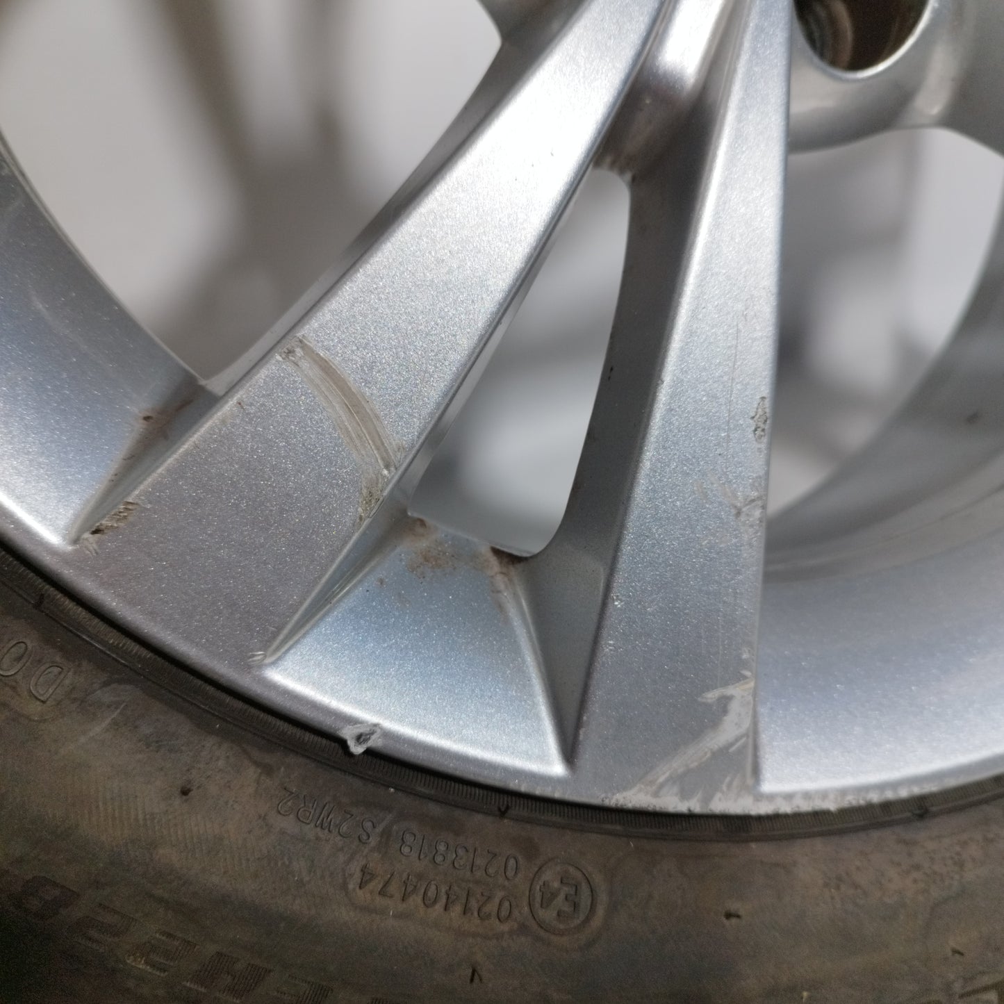 Alloy Wheels with Tires Alfa Romeo Giulietta 2015 ecoAC11608