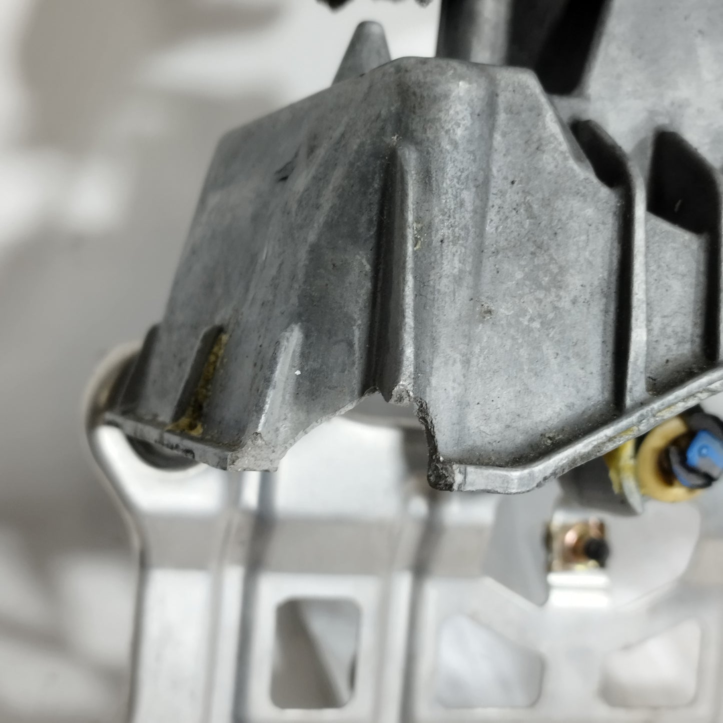 Leva cambio con corde Audi A2 1.4TDI 2002 Cod: 8z0711446a ecoAC12870