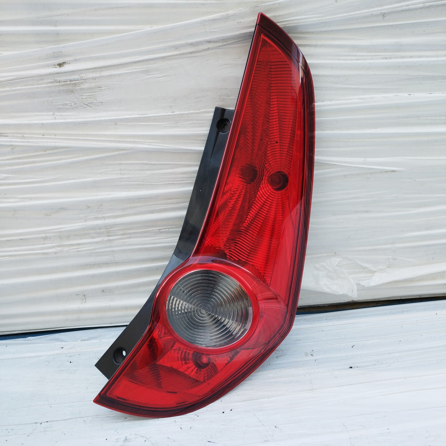 Fanale posteriore dx Opel Agila 2010 ecoDM226