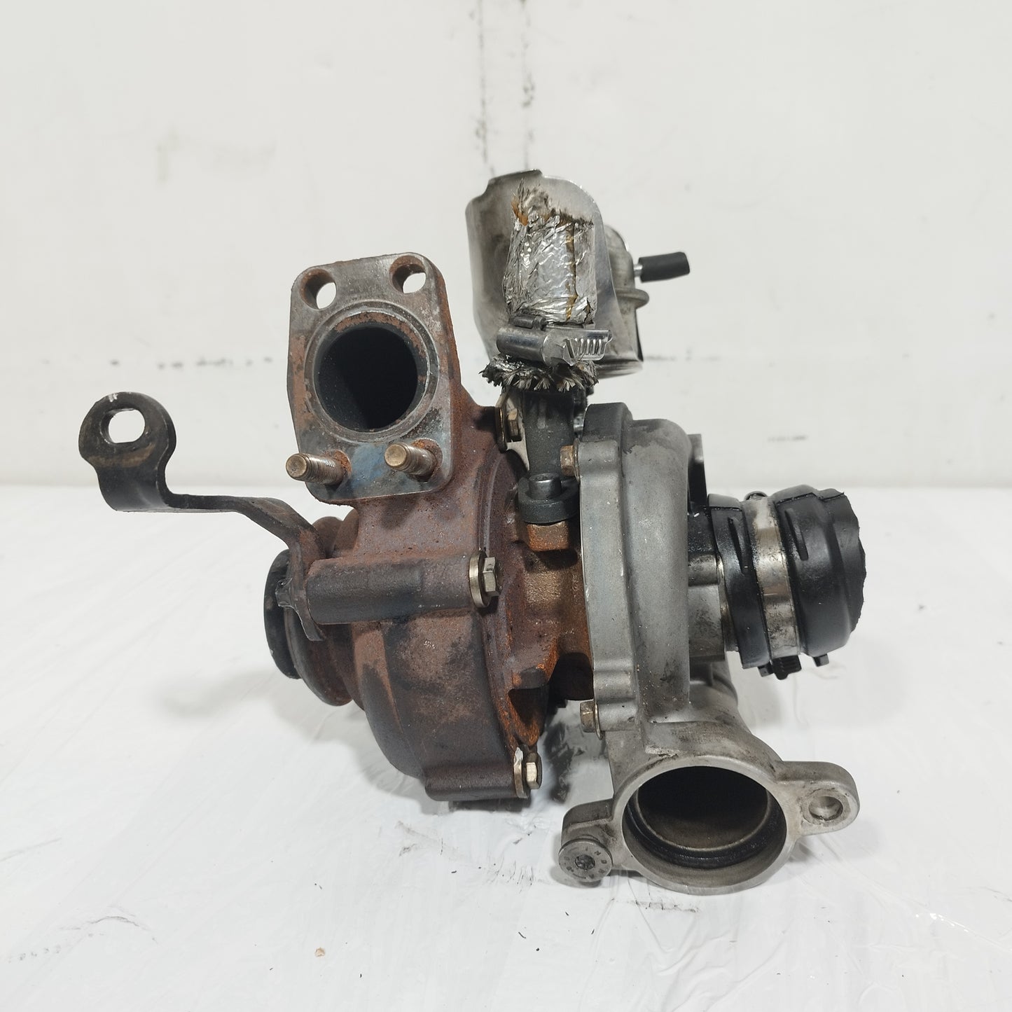 Turbina Ford Focus 1.6 D 2009 cod: 8g15-300-310 ecoAC15475