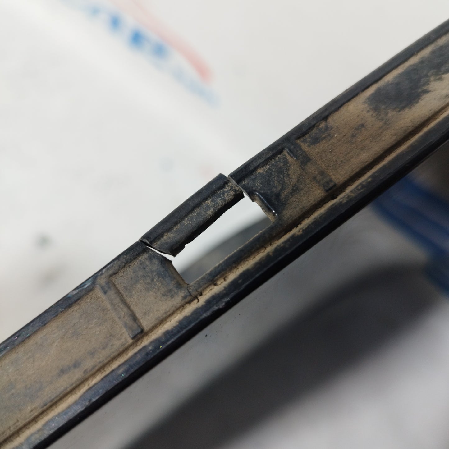 Schwarze Heckstoßstange Audi A4 SW 2006 ecoAC9745