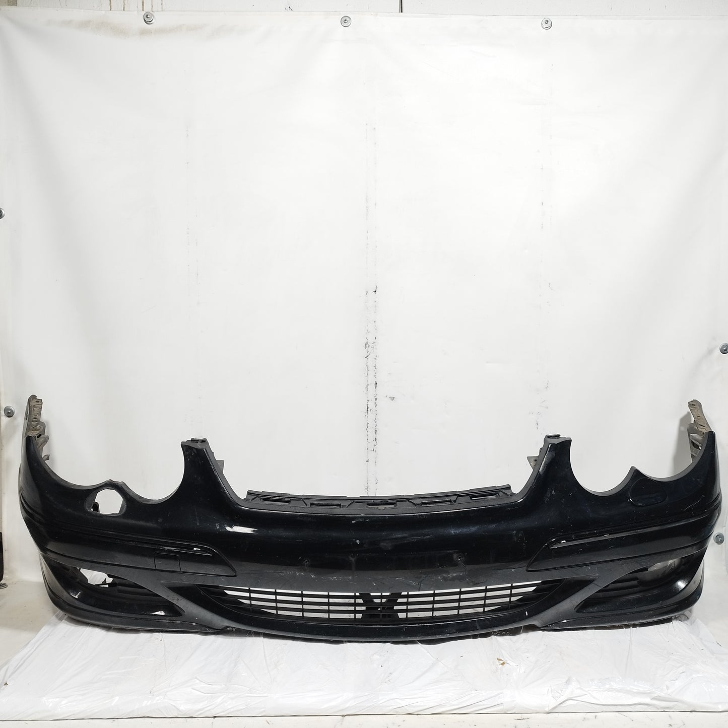 Paraurti anteriore nero Mercedes Classe C W203 Sport Coupé 2004 ecoAC15031