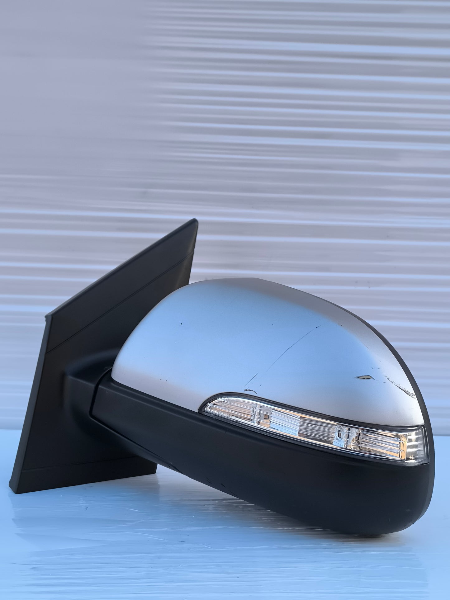 Specchietto sx grigio argento SsangYong Korando anno 2012 10 PIN ecoAG7817