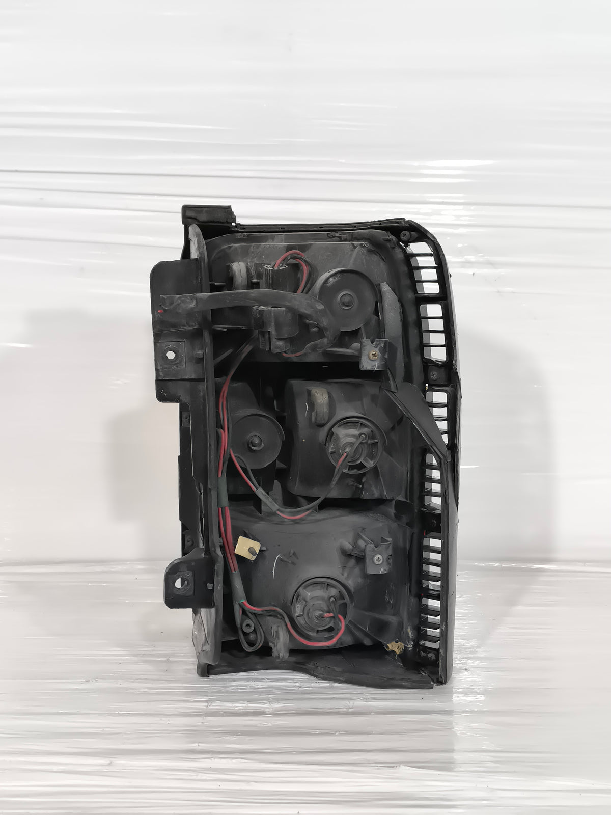 Fanale posteriore sx Mitsubishi Pajero II (V20) 2.8 D anno 1997-2000 ecoAG9915