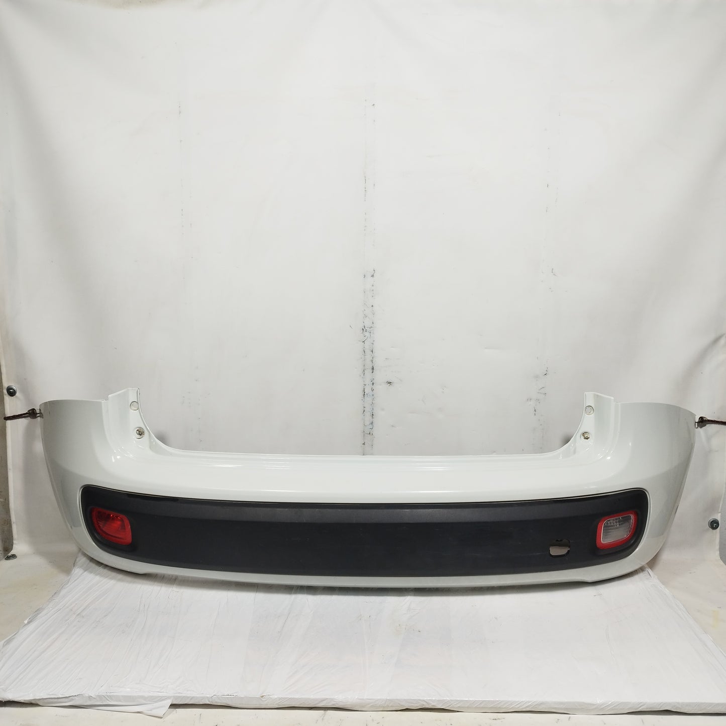 Paraurti posteriore bianco Fiat New Panda 2015 ecoAC14656