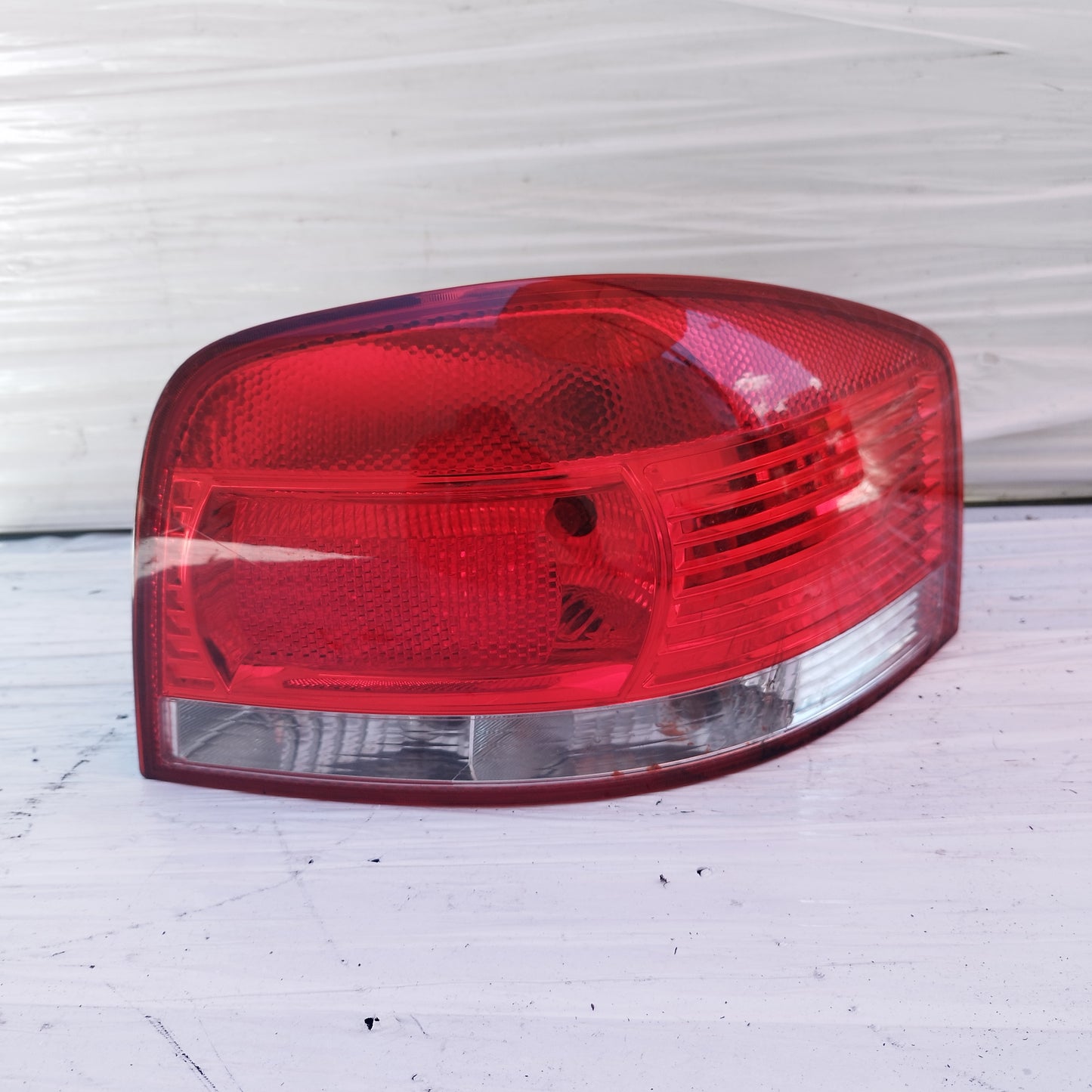 Fanale posteriore dx Audi A3 8P 3 porte 2013-2008 cod: 8P0945096028S ecoDM235