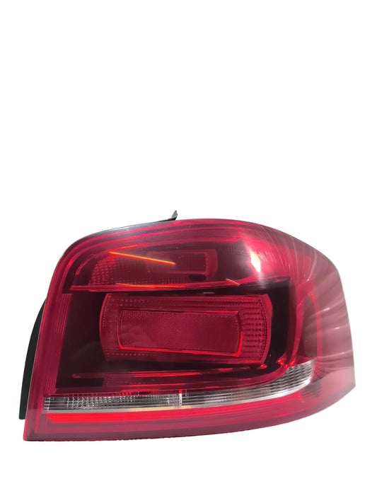 Fanale posteriore dx Audi A3 (8P) anno 2008-2010 Restyling 3 porte ecoAG9659