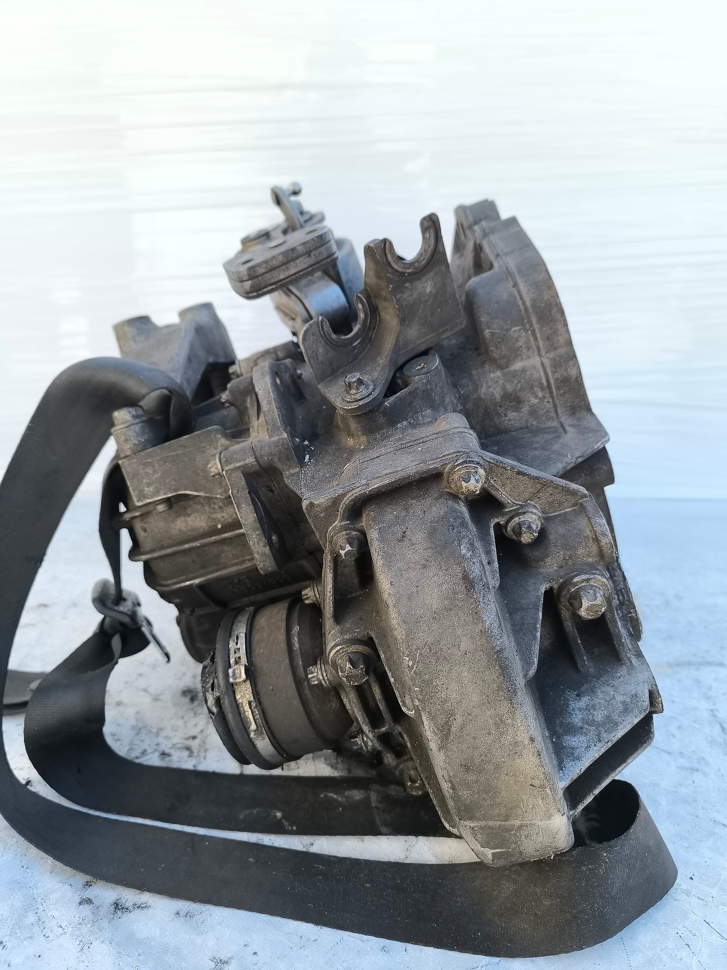 Cambio manuale 6M Opel Astra J 1.7 D cod: 55575539 ecoAG8280
