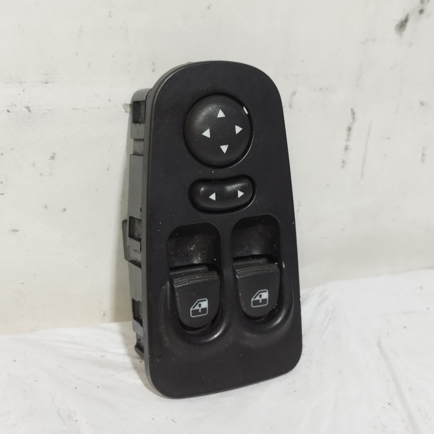 Pulsantiera alzacristalli anteriore sx Lancia Ypsilon (843) 2003-2011 ecoAC16406