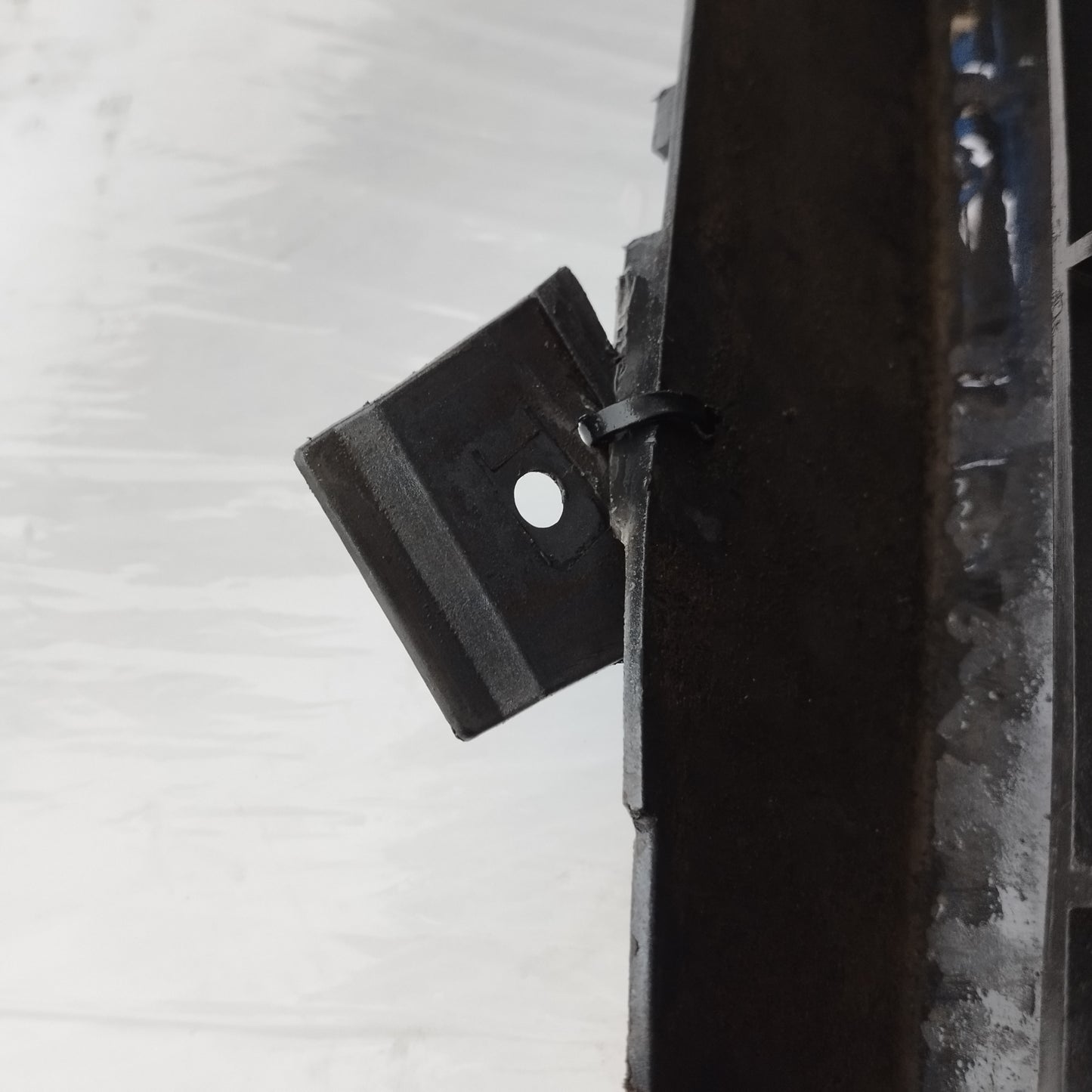 Paraurti anteriore grigio scuro Citroen C3 Picasso 2010 ecoAC13415