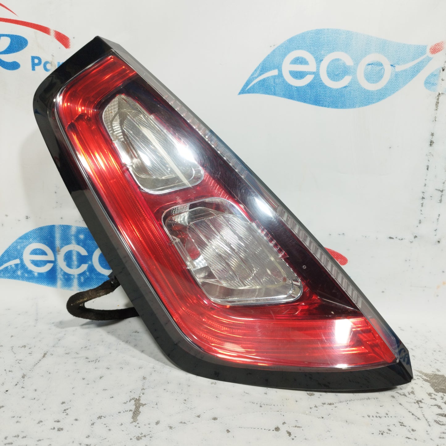 Fiat Punto Evo 2013 ecoAC8670 LED-Rückleuchte links