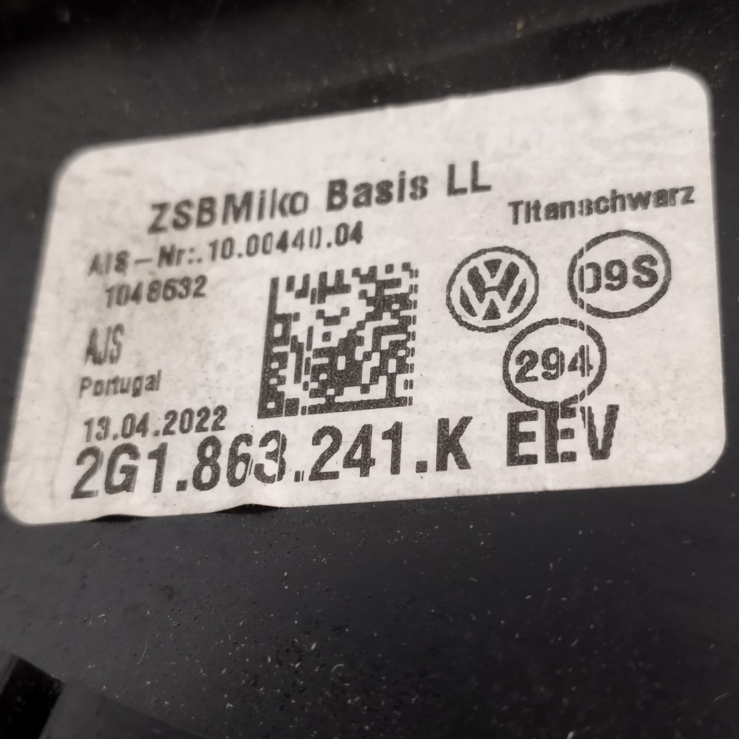 Volkswagen Polo 2022 Mitteltunnel-Code: 2G1.863.241.k ecoAC13961