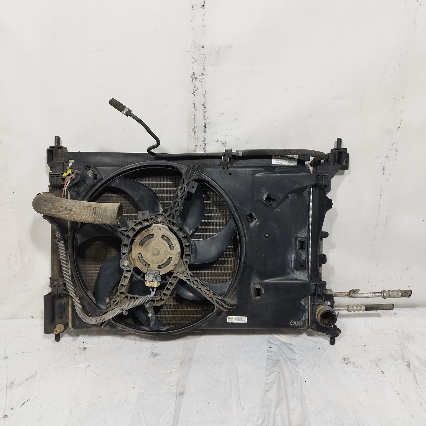 Kit radiatori Fiat Fiorino III (225) 1.4 B 2008-2017 cod: 51790774 ecoAC16302