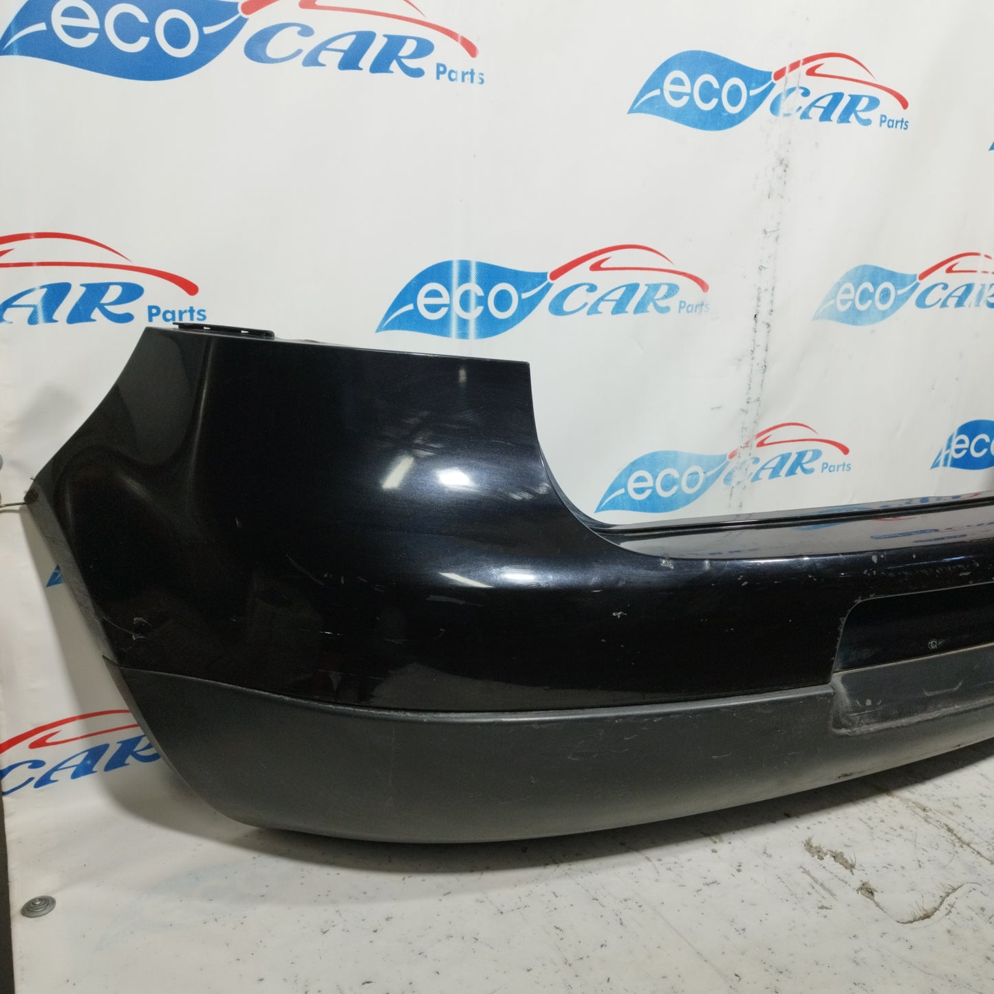 Schwarze Heckstoßstange für Volkswagen Golf 5 2006 ecoAC7635