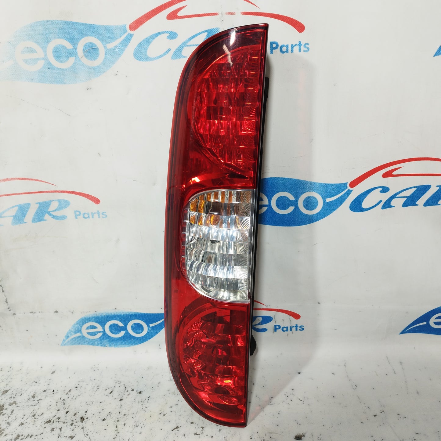 Linke Rückleuchte Fiat Doblo 2008 ecoAC9821
