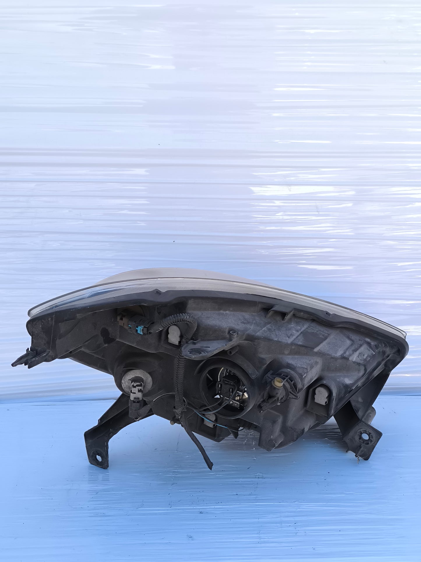 Fanale anteriore sx Dacia Dokker anno 2012-2021 cod: 260607950R ecoAG8385