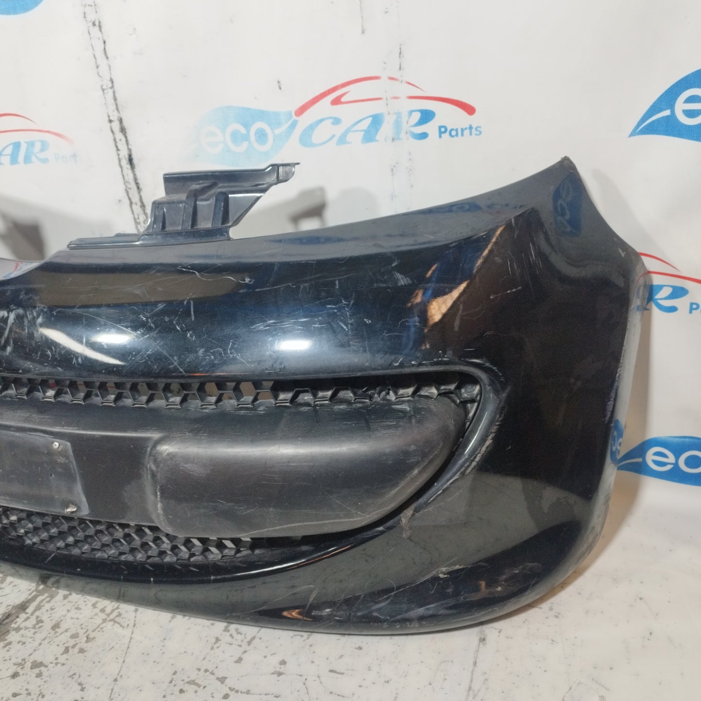 Paraurti anteriore nero Peugeot 107 ecoAC10985