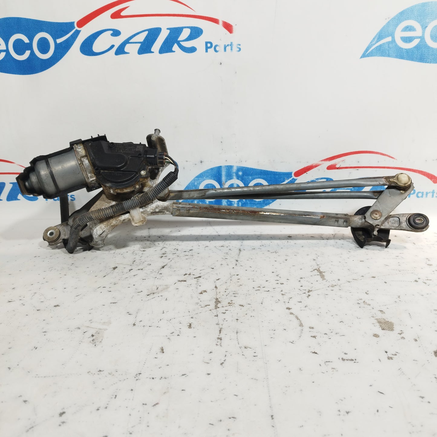 Front windshield wiper motor Toyota RAV 4 2010 code: 8511042150 ecoAC8702