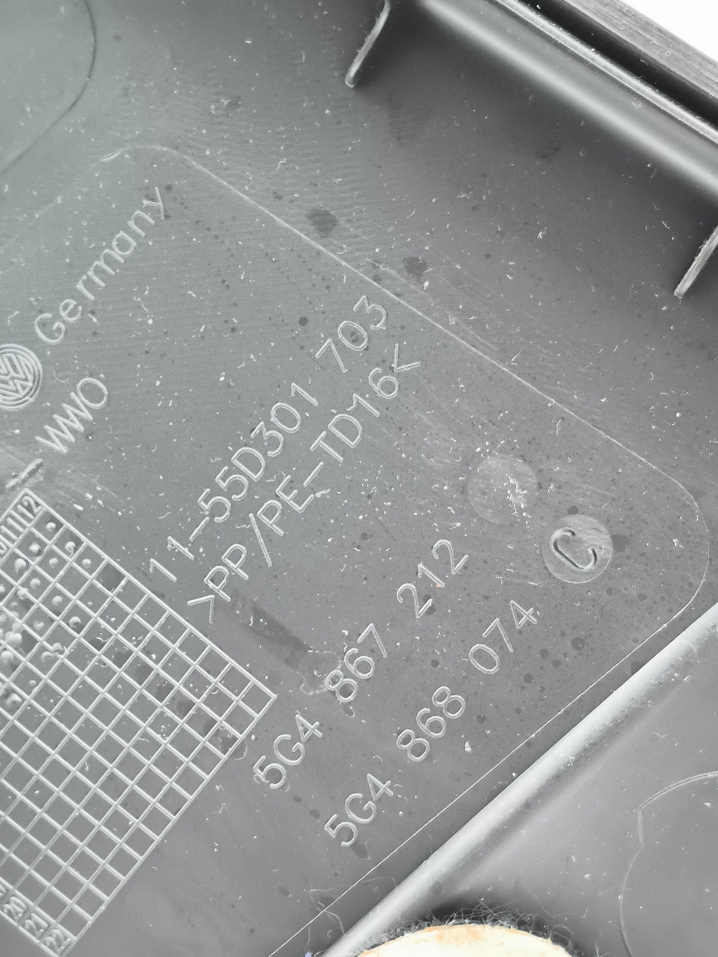 Volkswagen Golf 7 Türverkleidung hinten rechts innen, Teilenummer 5G4867212 ecoAG6877