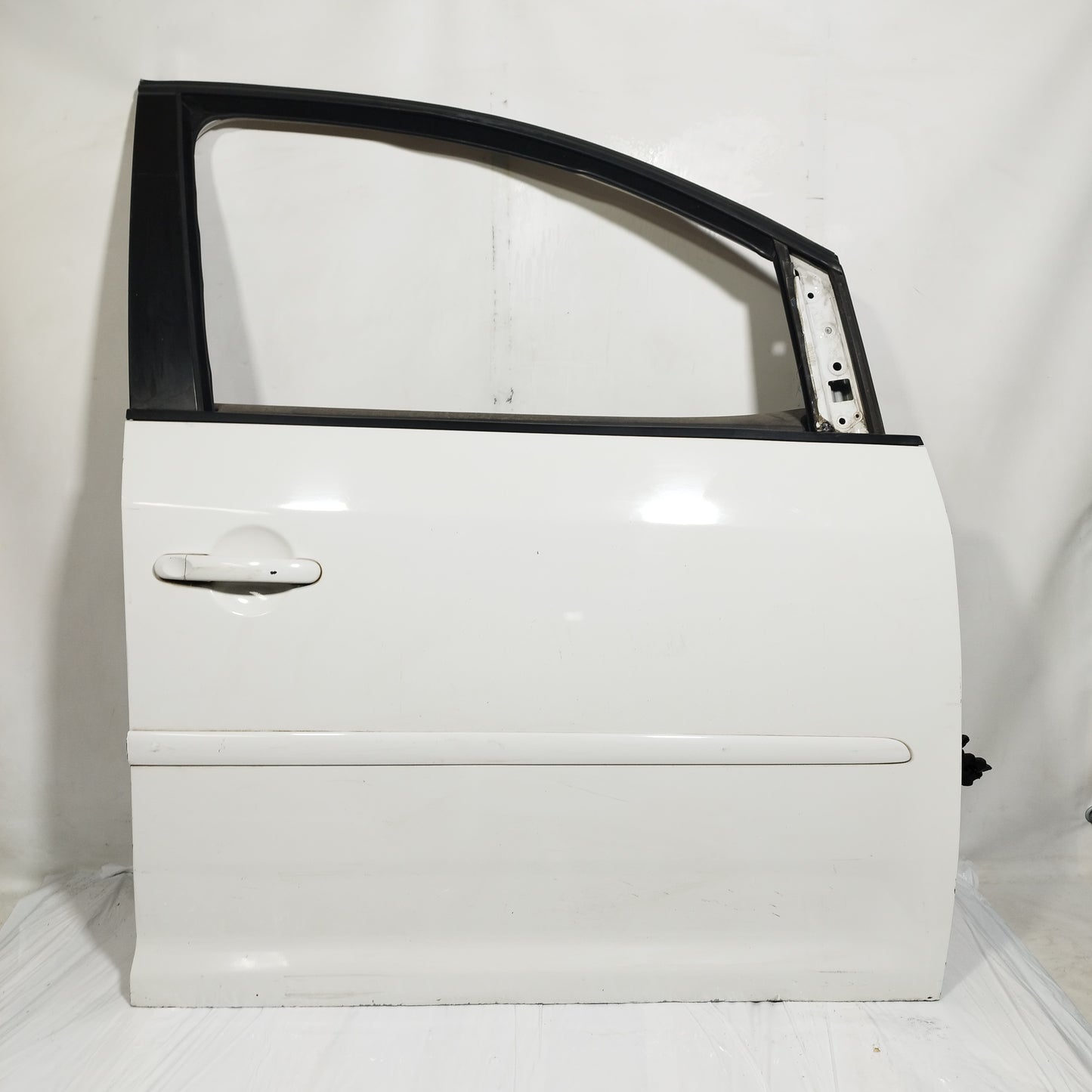 Sportello anteriore dx bianco Volkswagen Touran 2008 ecoAC14958