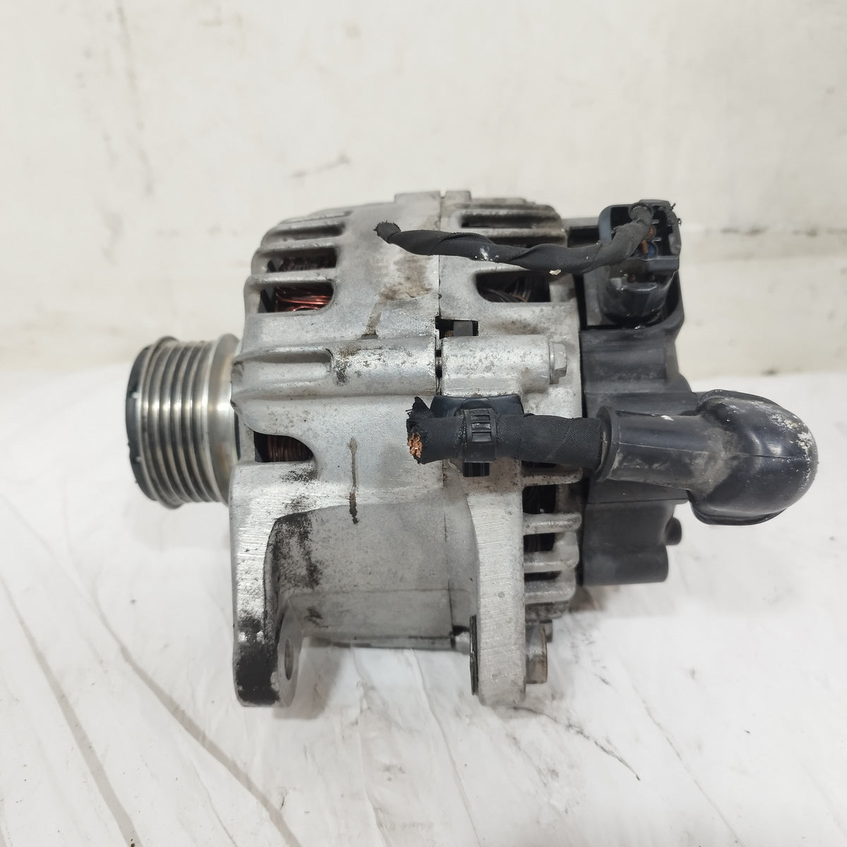 Alternatore Hyundai I30 1.6 CRDI 2007-2012 cod: 37300-2A600 ecoAC16669