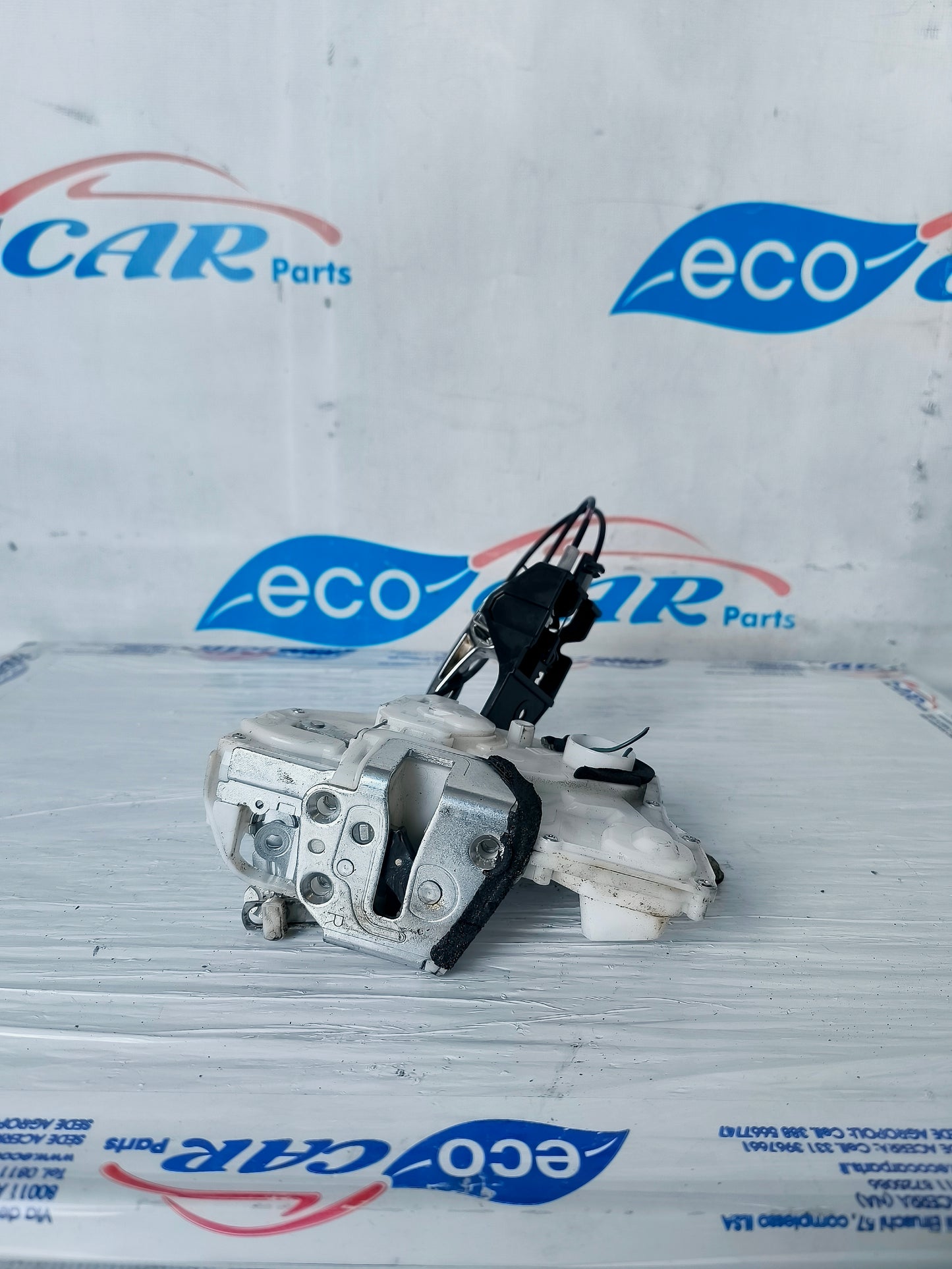 Serratura anteriore dx Suzuki Swift 2011 cod.82201-68LA0 ecoAG6257