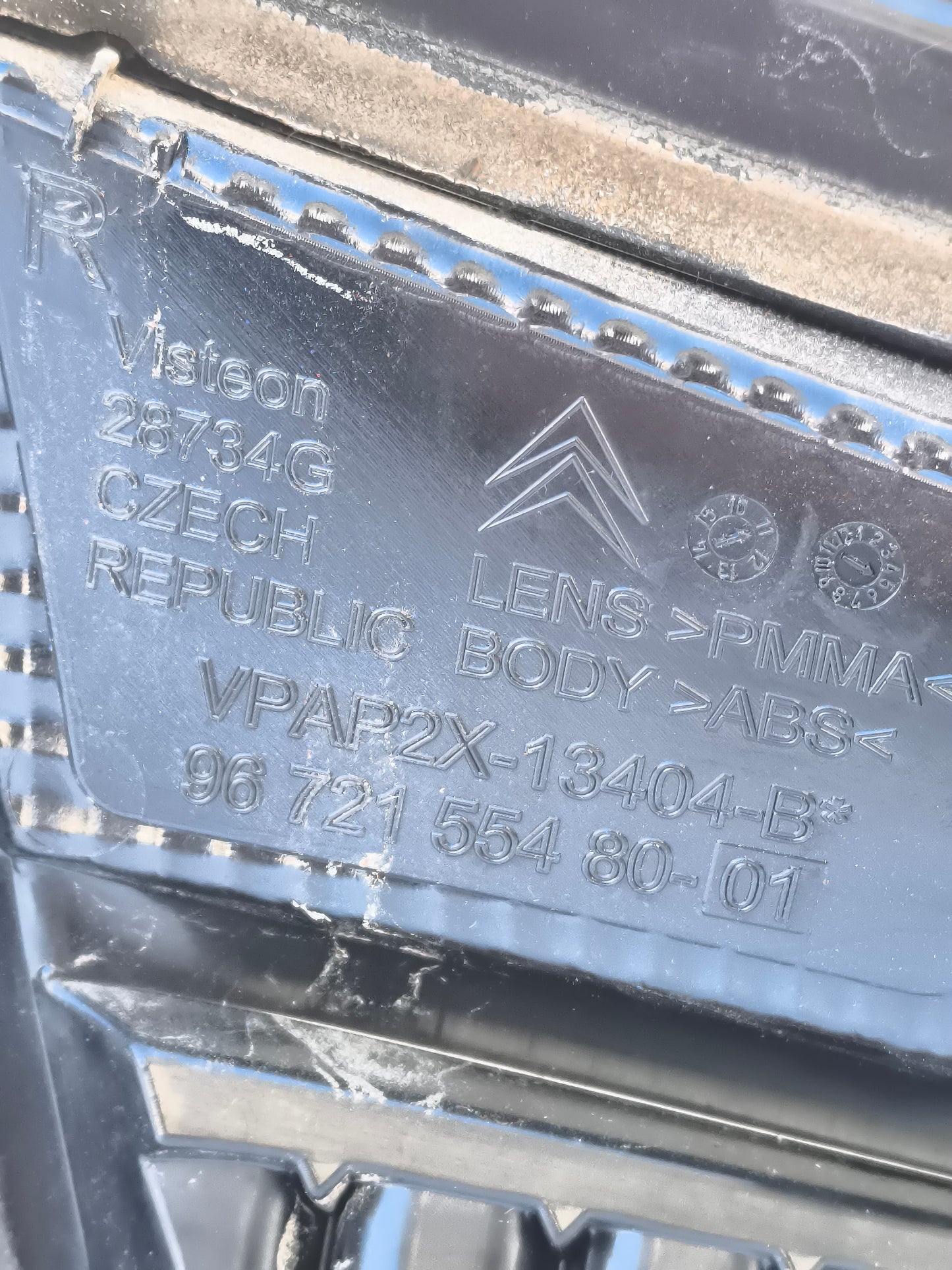 Citroën C4 2011 ecoAG6460 Rücklicht innen rechts