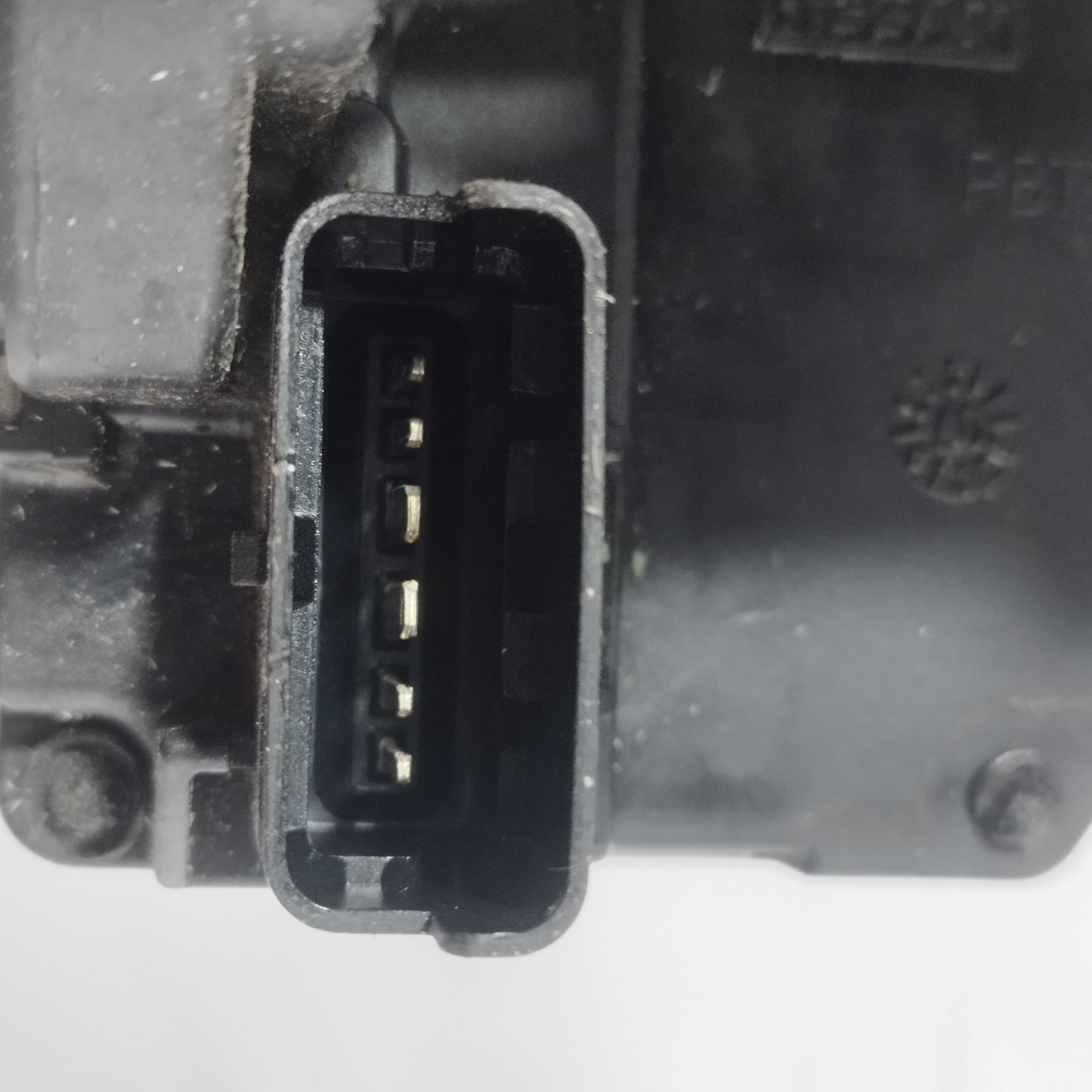 Serratura anteriore sx Nissan Qashqai 2007 6 pin ecoAC15450