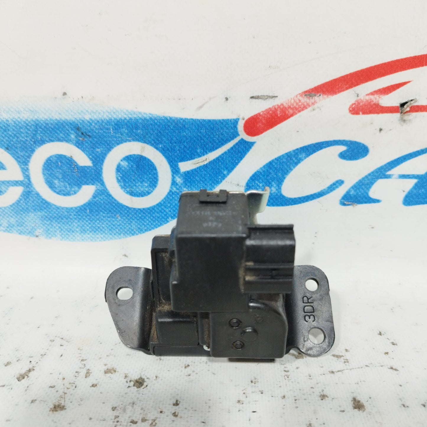 Tailgate lock Hyundai IX35 2011 code: 81230-1H300 ecoAC9904