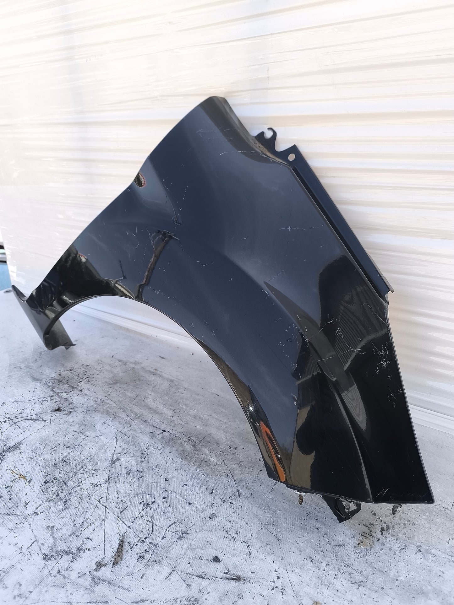 Parafango dx Ford Fiesta (MK6) anno 2008-2013 nero ecoAG8154
