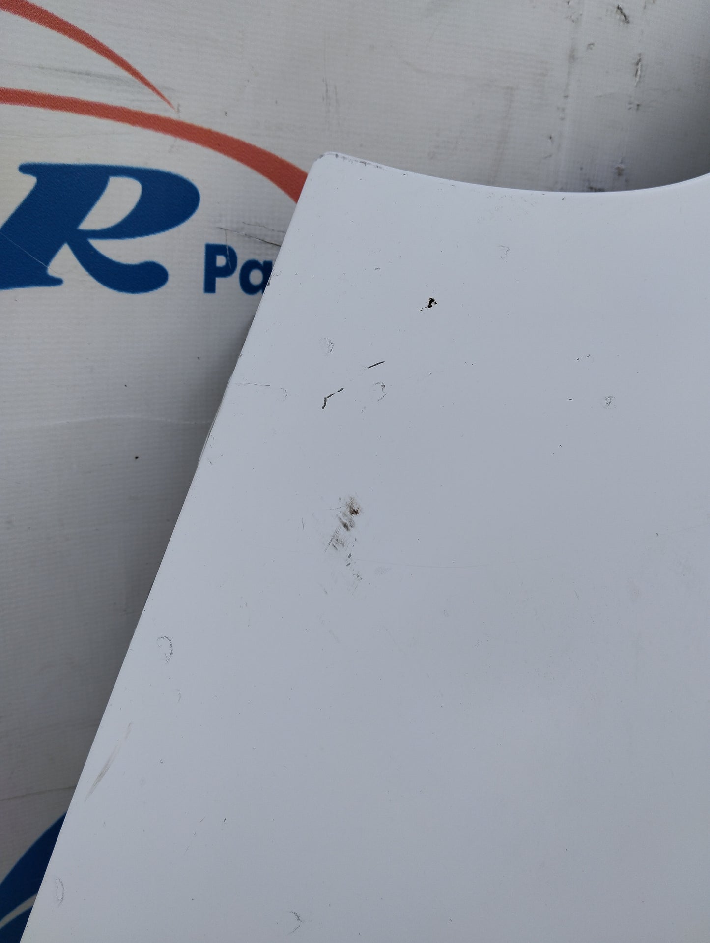 Right fender Opel Vivaro white 2005 ecoAG5467