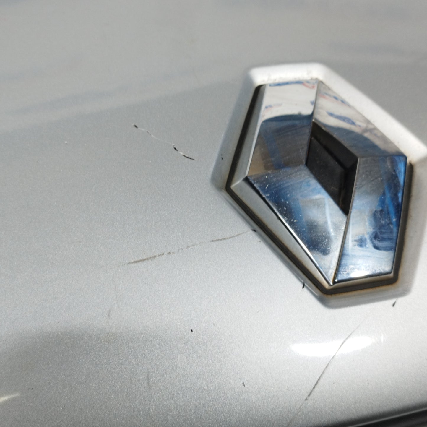 Front bumper silver grey Renault Clio 2010 ecoAC10251