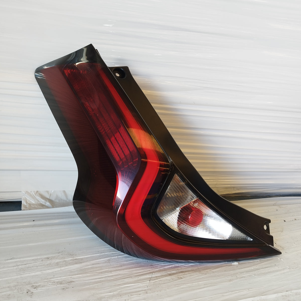 Fanale posteriore sx Toyota Aygo X (AB70) 2022-2025 ecoAC17496