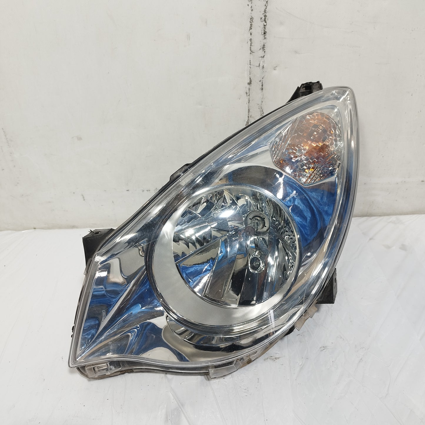Fanale anteriore sx Opel Agila B 2008-2014 cod: 35300-52k00 ecoAC16416