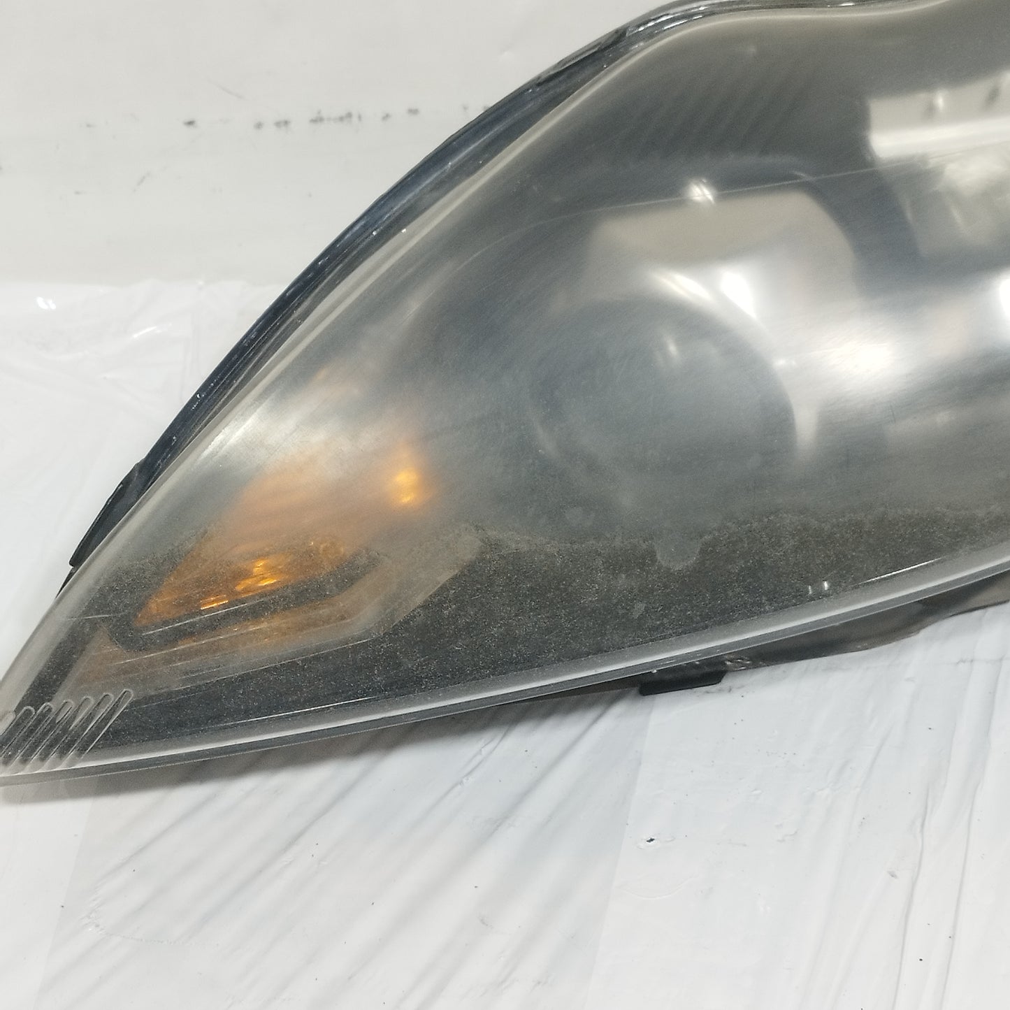 Fanale anteriore sx Ford Focus MK2 2008-2011 cod: 8m51-13D153-CD ecoAC15257