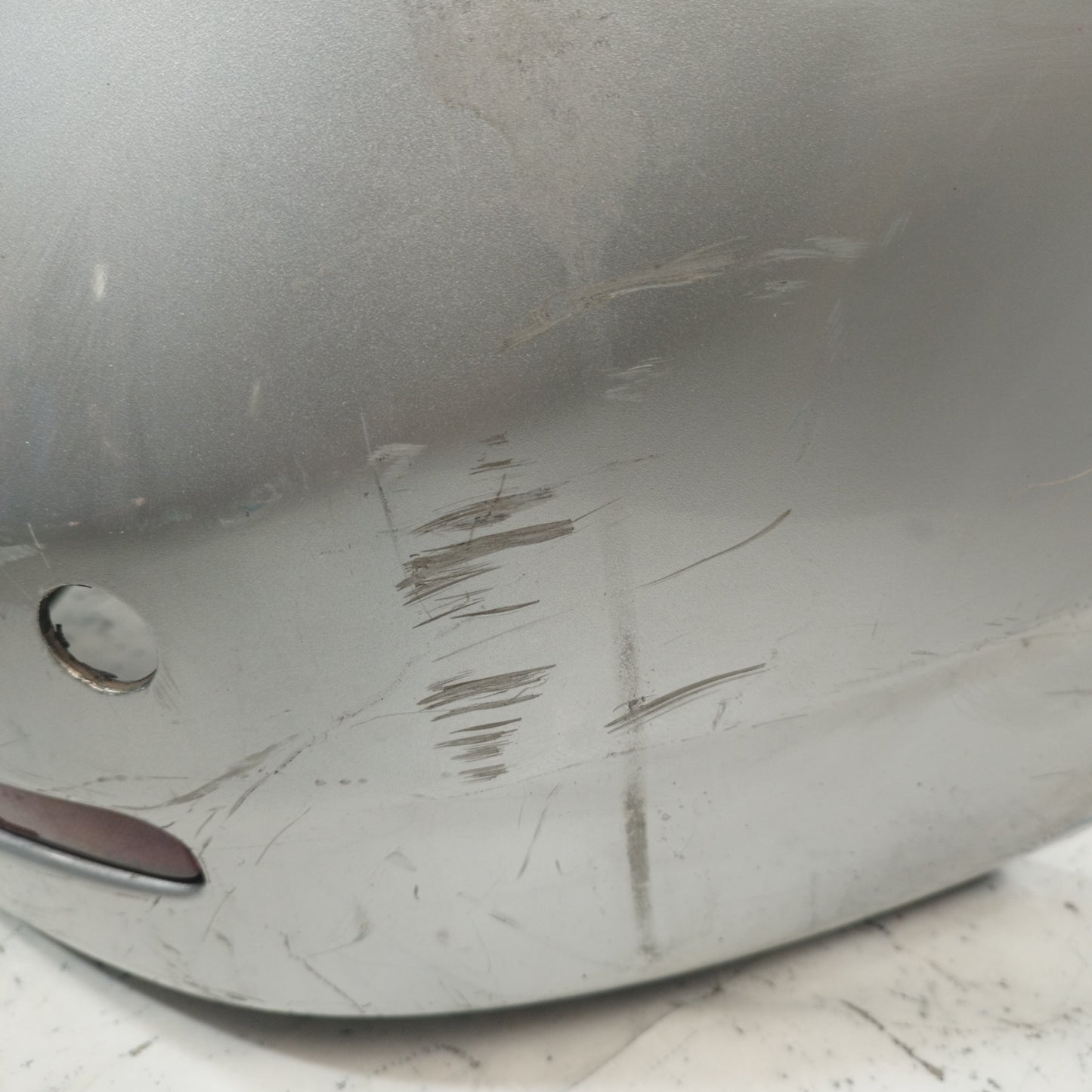 Toyota Corolla Verso 2002 ecoAC9670 Silbergraue Heckstoßstange