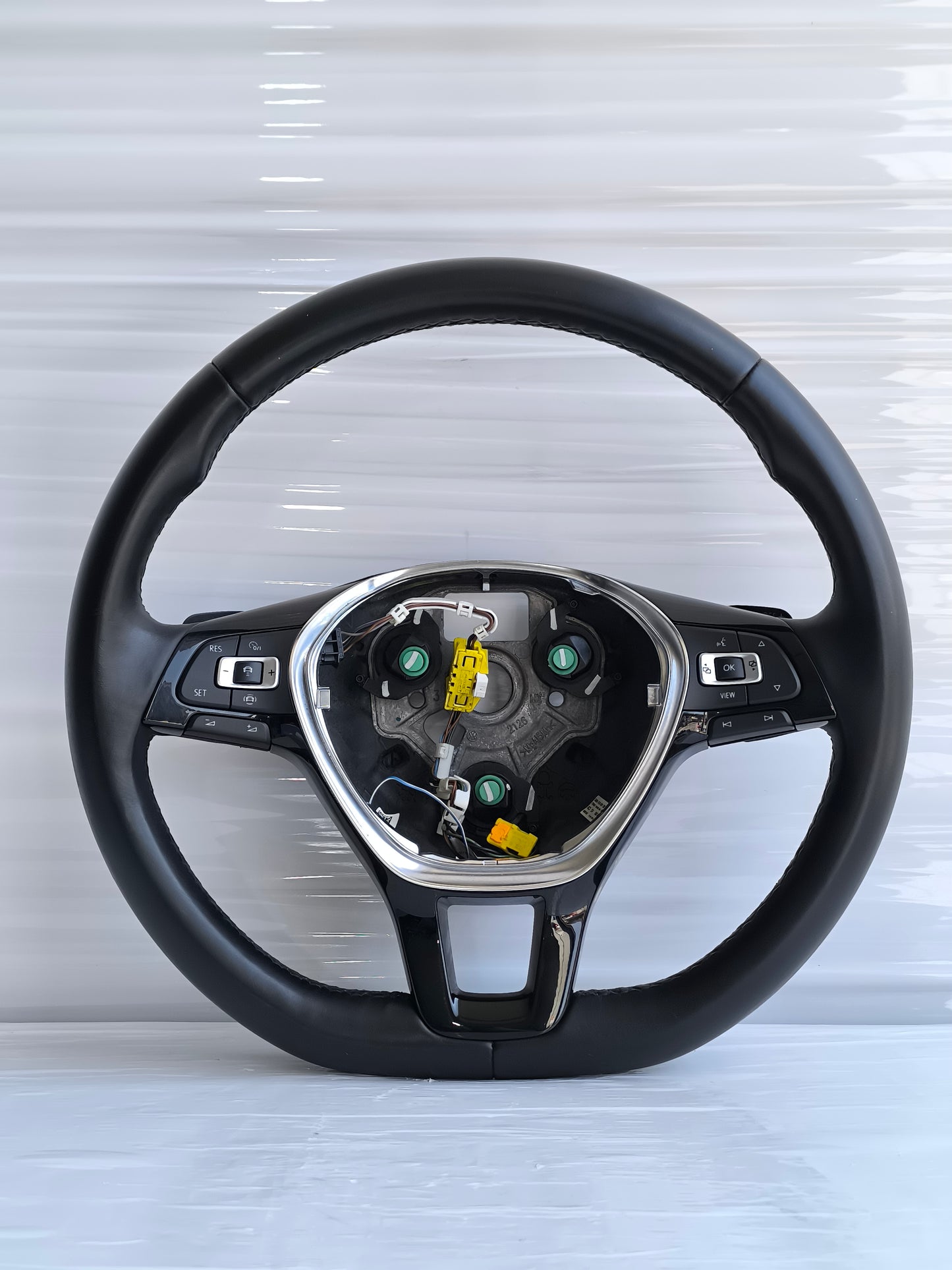 Volante multifunzione con comandi e palette Volkswagen Tiguan II / Allspace anno 2016-2020 cod: 5NN419091BK ecoAG8585