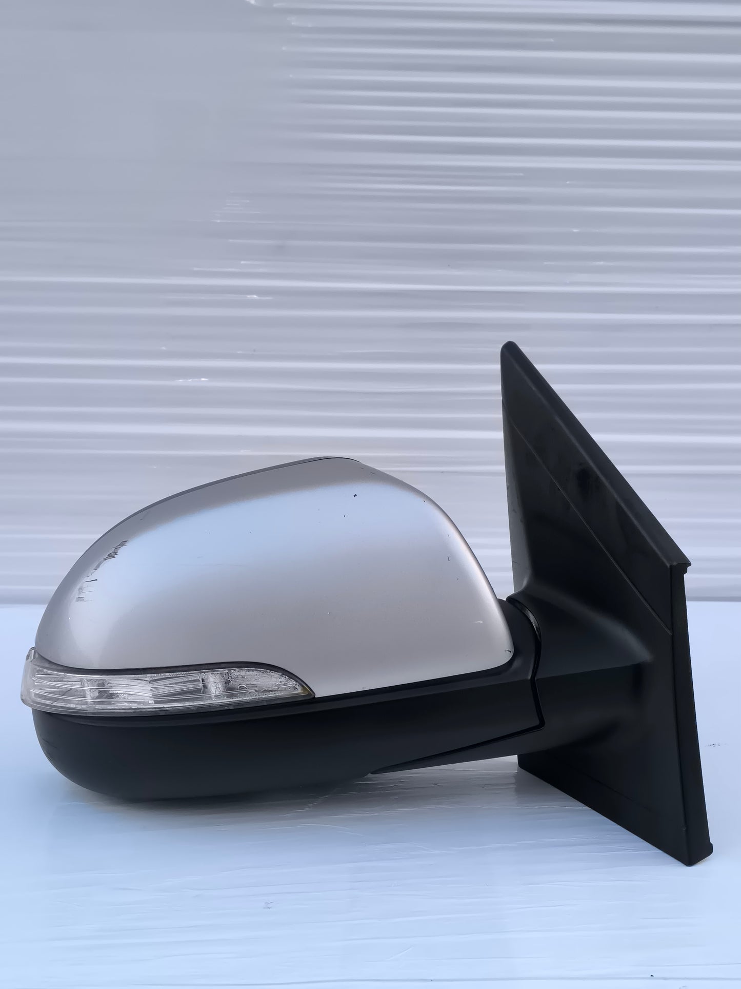 Specchietto dx grigio argento SsangYong Korando anno 2012 spinotto con 10 PIN ecoAG7823